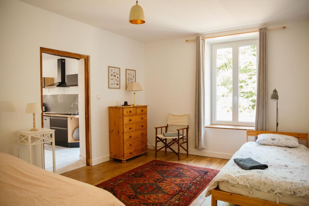 La Borgnardais Gite En Broceliande, Proche Guer - 1 A 11 Couchages Loutehel Exterior photo
